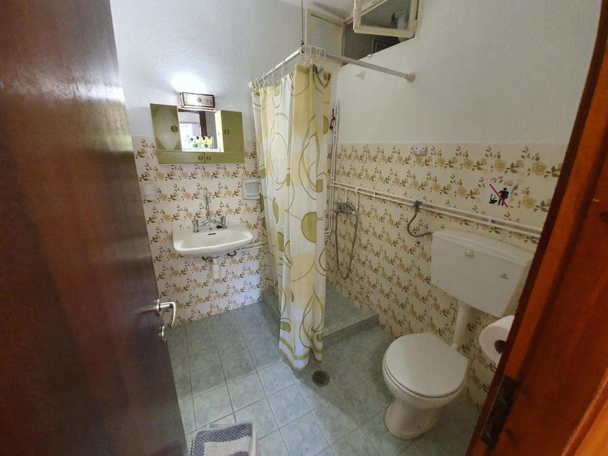 Dionisos Studios And Apts Skiathos Koukounaries ภายนอก รูปภาพ